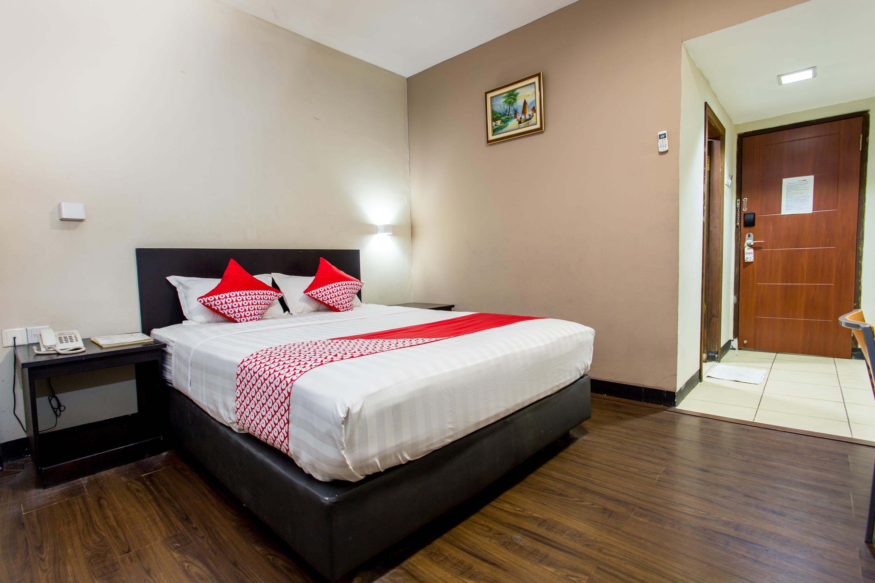 Capital O 769 Hotel 3*